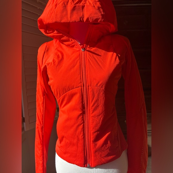 Lululemon Push Your Pace Jacket
Solar Orange - Picture 3 of 8